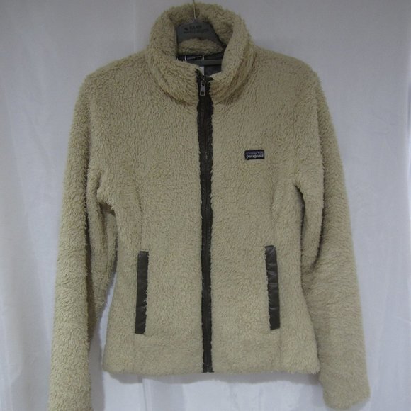 Patagonia Jackets & Blazers - Patagonia S Los Lobos Jacket Pale Khaki Sherpa